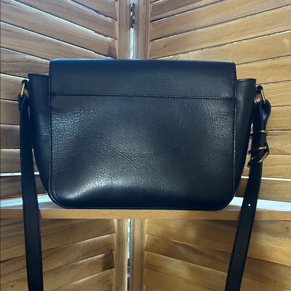 Madewell The Abroad Shoulder Bag, Black Leather Crossbody Purse - Picture 6 of 10